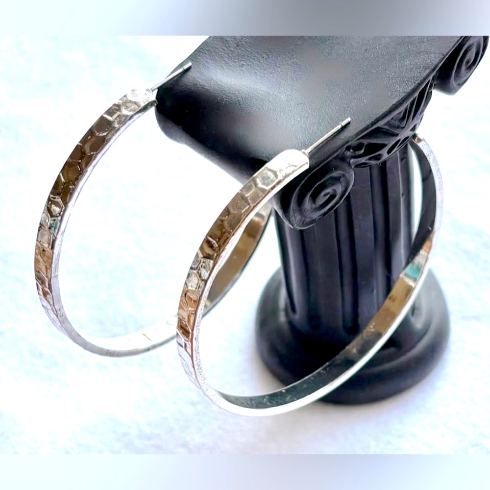 Textured Silver-tone Open Hoop Earrings
Never Worn